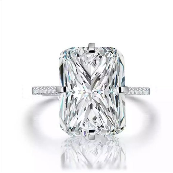 18k White Gold plated Sparkling Diamond Halo Ring - Picture 3 of 6